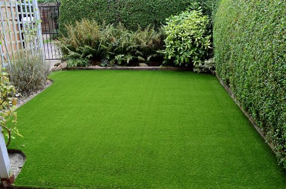 The Different Types of Artificial Grass (And How to Choose the Right One)
